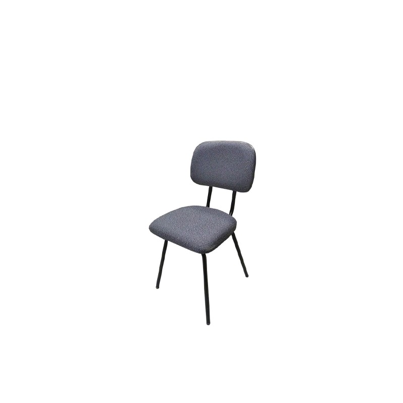 Silla fija de 4 patas en negro Silla fija de 4 patas en negro
