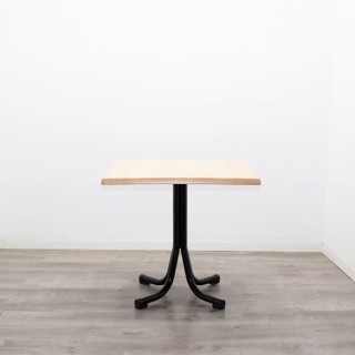 Mesa comedor 4 patas en haya con pata de aspa