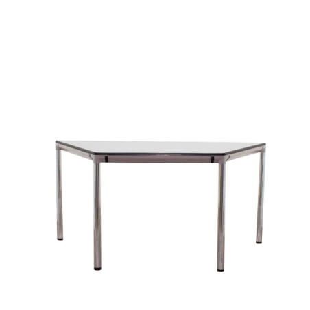 Mesa operativa de trapecio gris de 150cm
