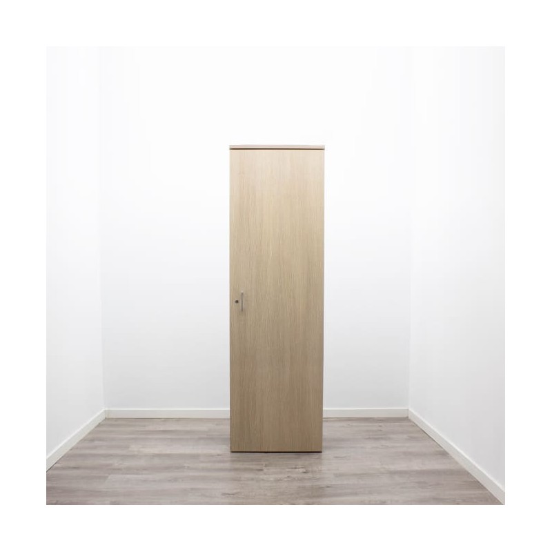 Armario alto todo puerta gris y roble de 60cm