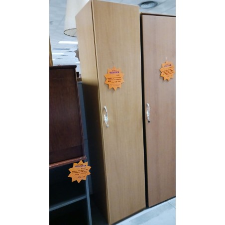 Armario alto estrecho todo puerta en haya 45cm
